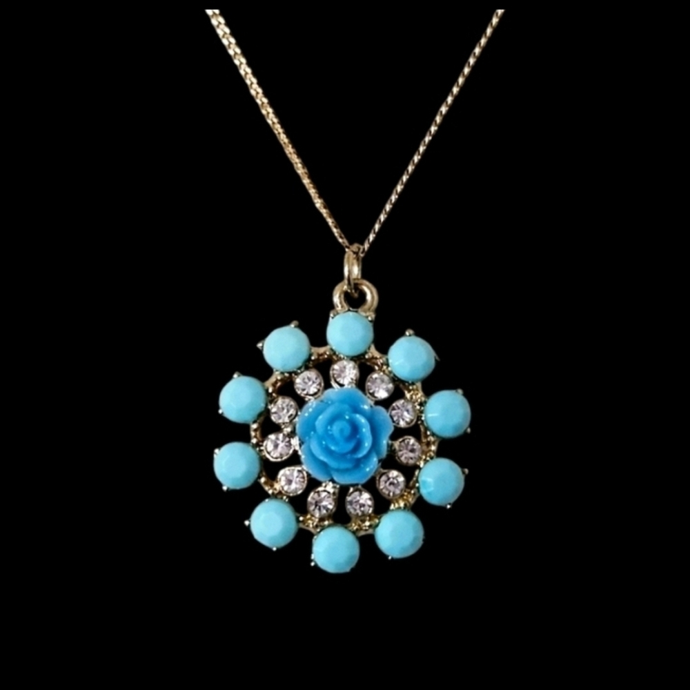 Vintage Gold Rose Necklace